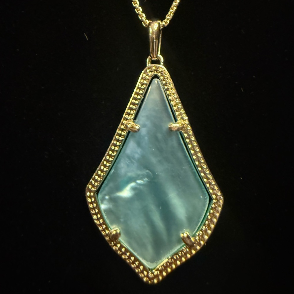Vintage Kendra Scott Alex Gold Necklace w/ Teal Illusion Stone Adjustable 18” - Picture 6 of 9